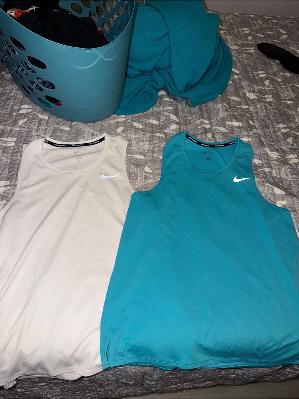 Nike Sleeveless Performance Tanks - Teal & White